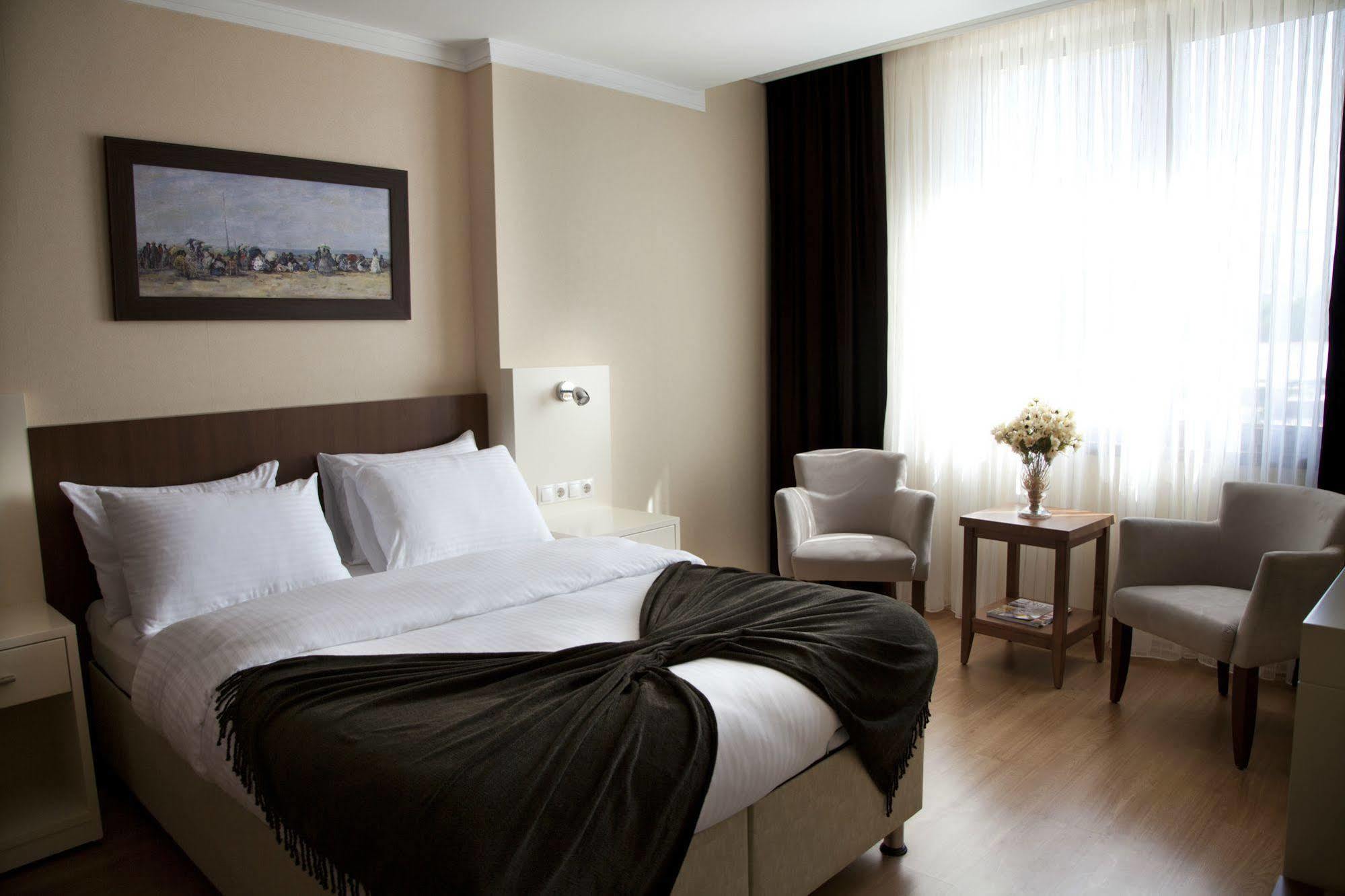 Gosterisli Otel Duzce Zewnętrze zdjęcie
