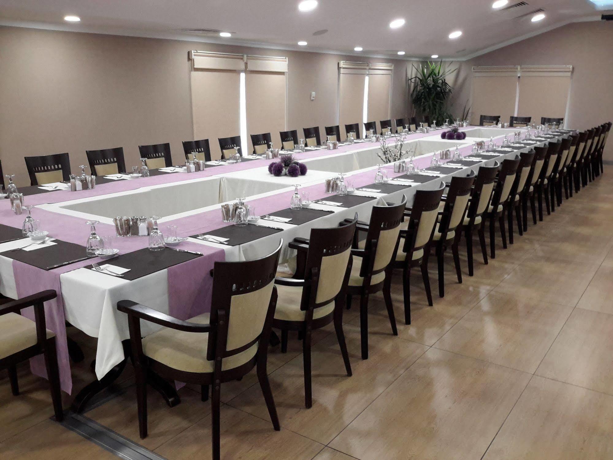 Gosterisli Otel Duzce Zewnętrze zdjęcie